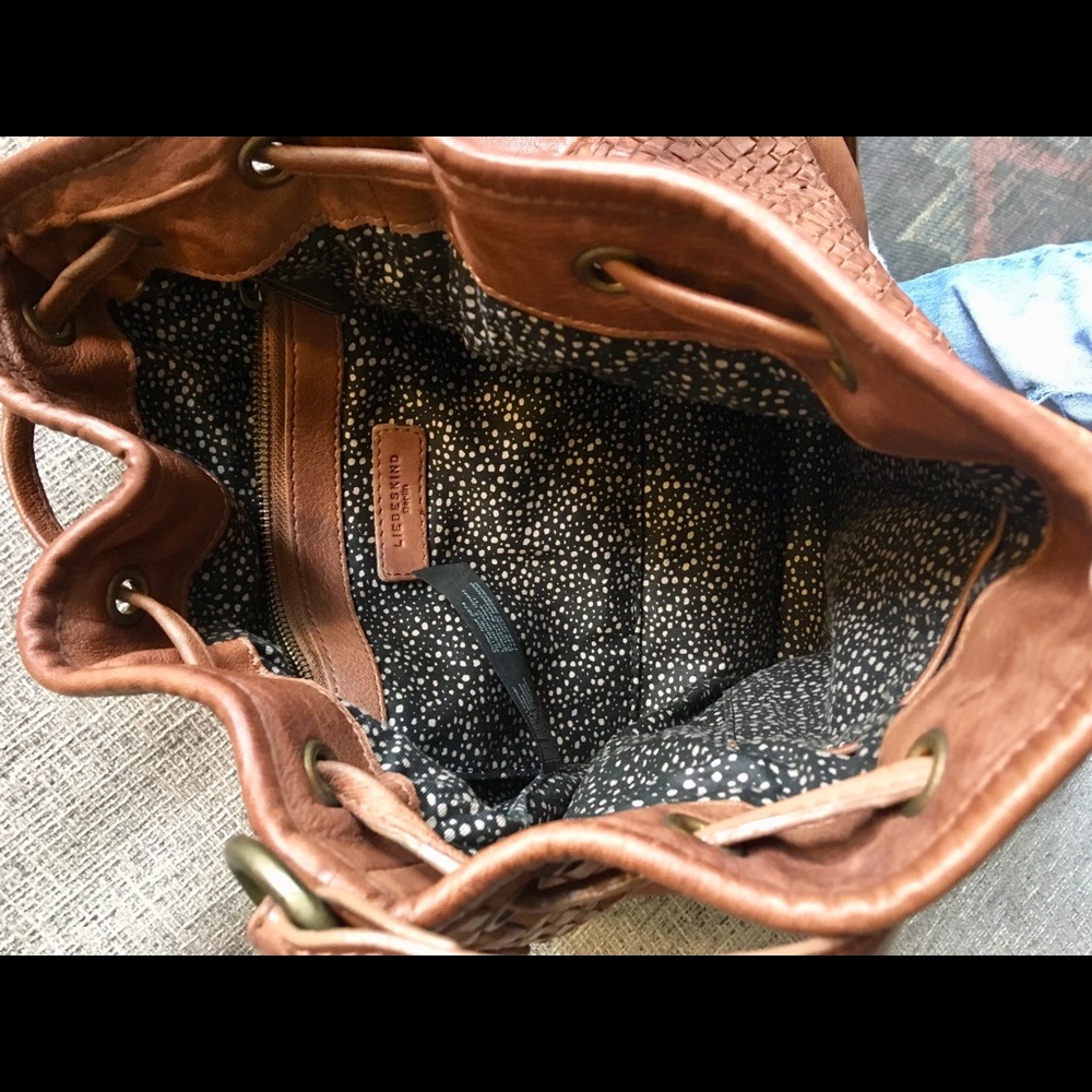 Liebeskind Woven Drawstring Crossbody Bag in Cognac Brown - Picture 5 of 14